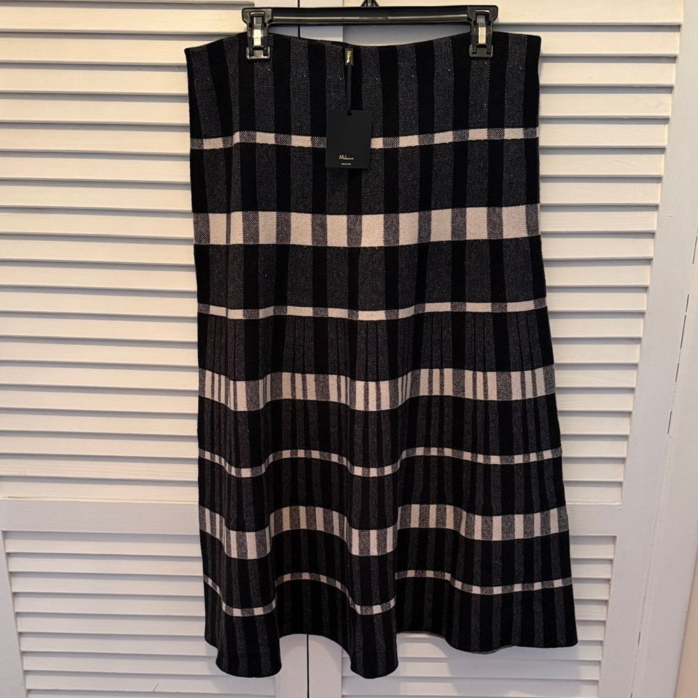 NWT Milano A-Line Skirt in Black and Cream Check size Xl